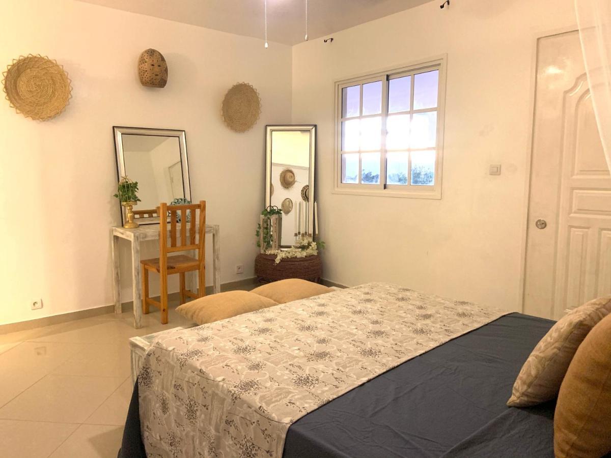 El Monte Azul Bed & Breakfast Лас Галерас Екстериор снимка